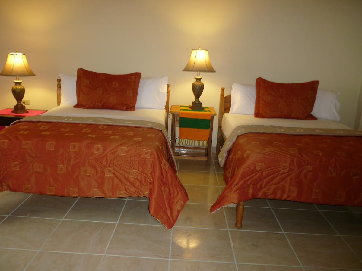 Hotel Ipsan Nah La Esperanza الغرفة الصورة